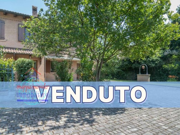 casa indipendente in vendita a Sala Bolognese in zona Padulle