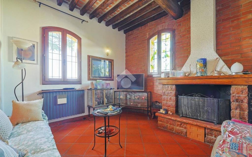 casa indipendente in vendita a Sala Bolognese in zona Padulle