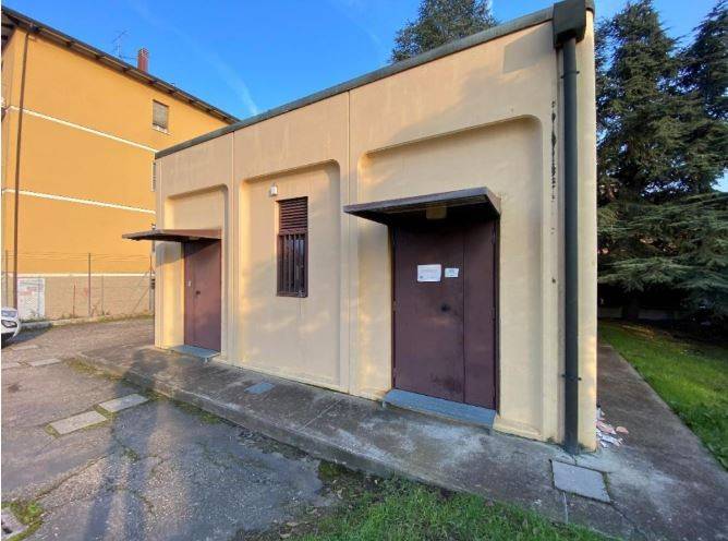 locale commerciale in vendita a Sala Bolognese in zona Osteria Nuova