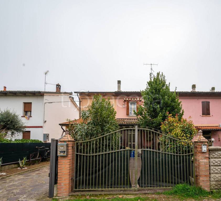 appartamento in vendita a Sala Bolognese in zona Padulle