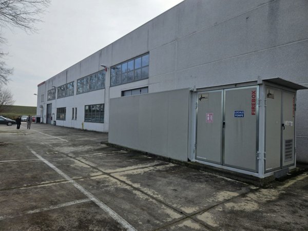 capannone in vendita a Sala Bolognese in zona Padulle