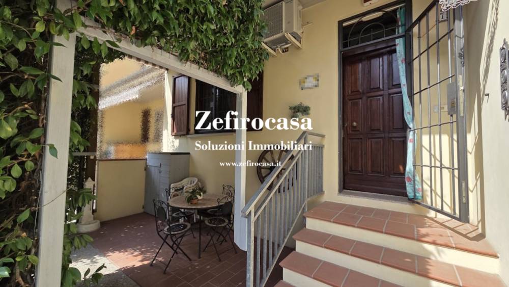 casa indipendente in vendita a Sala Bolognese in zona Osteria Nuova