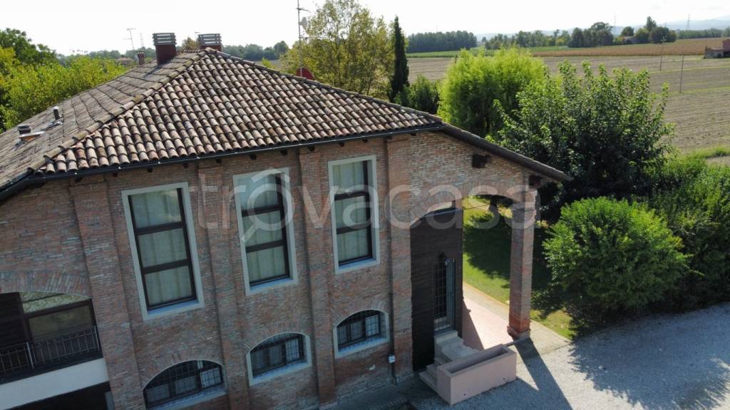 casa indipendente in vendita a Sala Bolognese in zona Sala