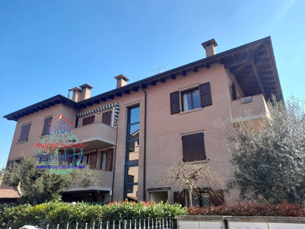 appartamento in vendita a Sala Bolognese in zona Padulle