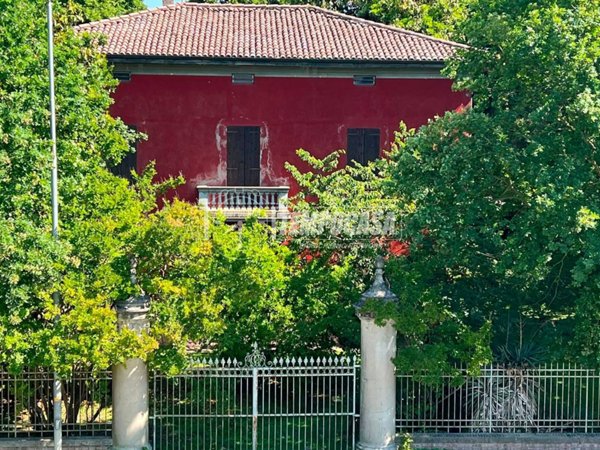 casa indipendente in vendita a Sala Bolognese in zona Bonconvento