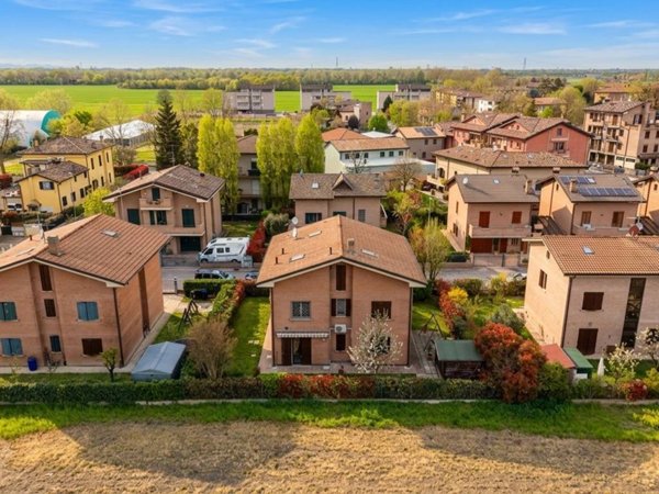 casa indipendente in vendita a Sala Bolognese