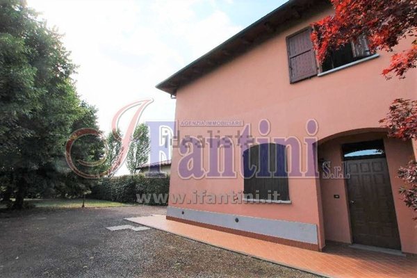 appartamento in vendita a Sala Bolognese in zona Bonconvento