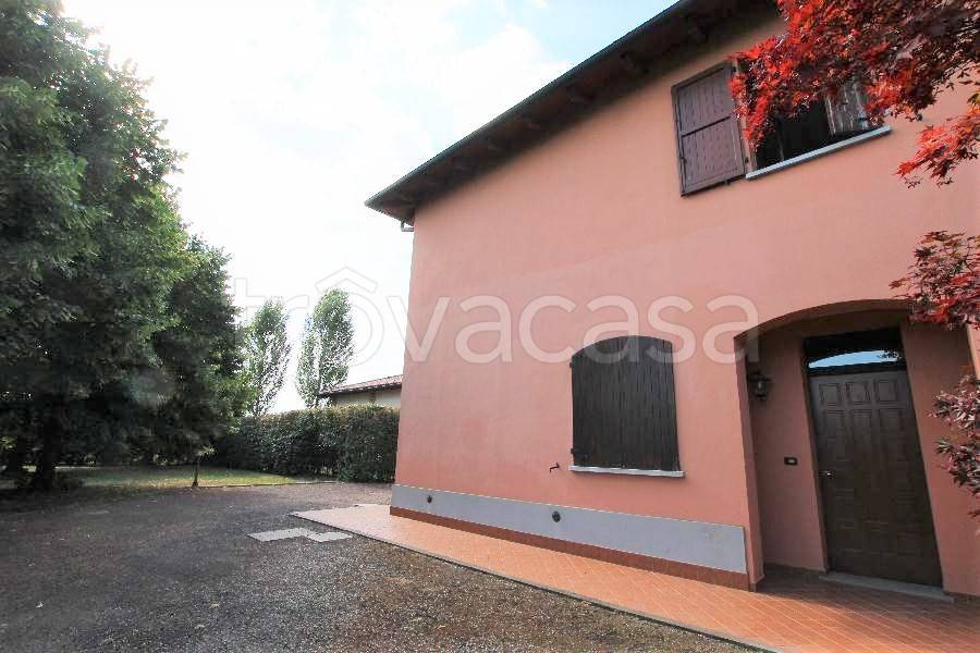 casa indipendente in vendita a Sala Bolognese in zona Bonconvento