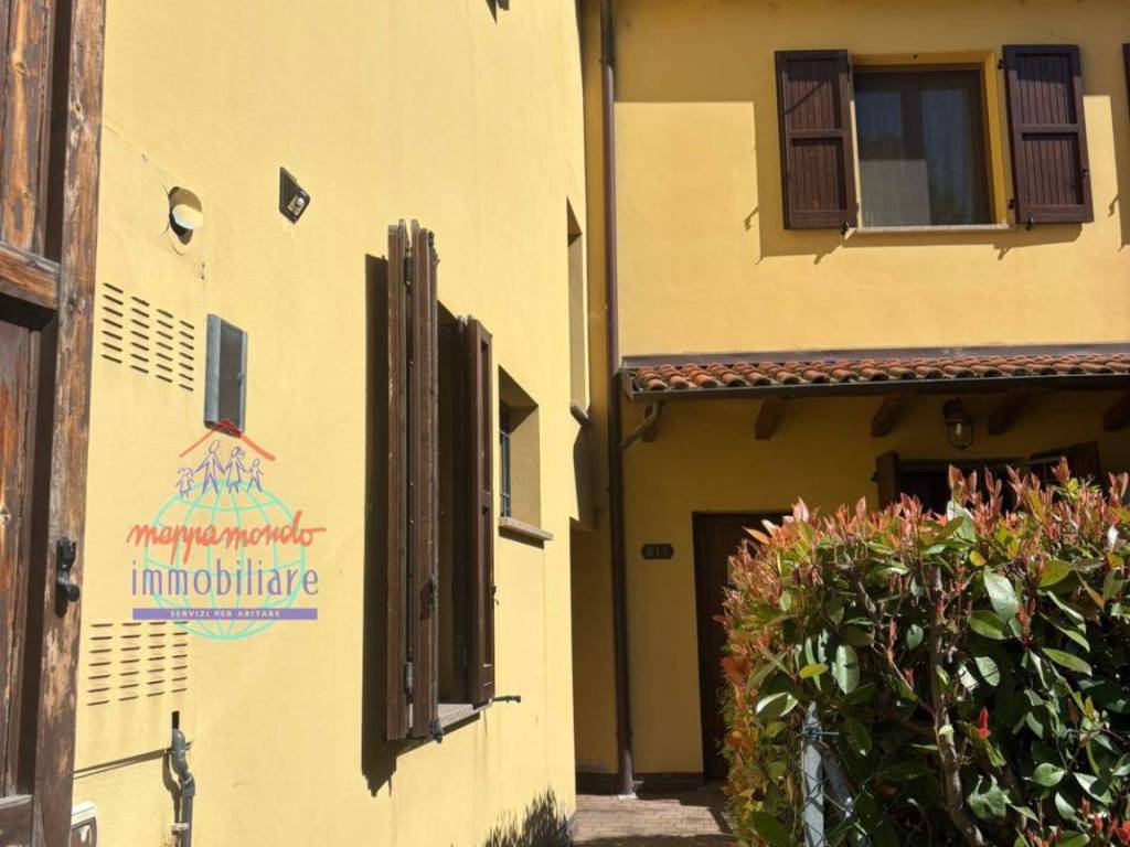 appartamento in vendita a Sala Bolognese in zona Padulle