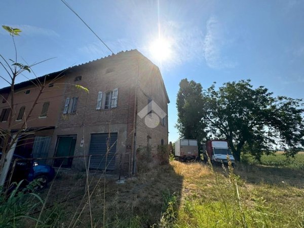 casa indipendente in vendita a Sala Bolognese in zona Padulle