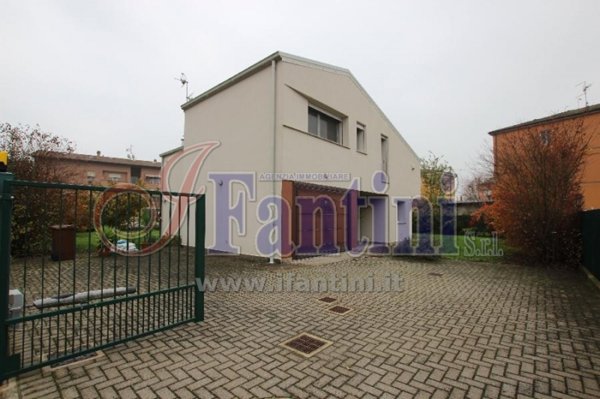 casa indipendente in vendita a Sala Bolognese in zona Padulle