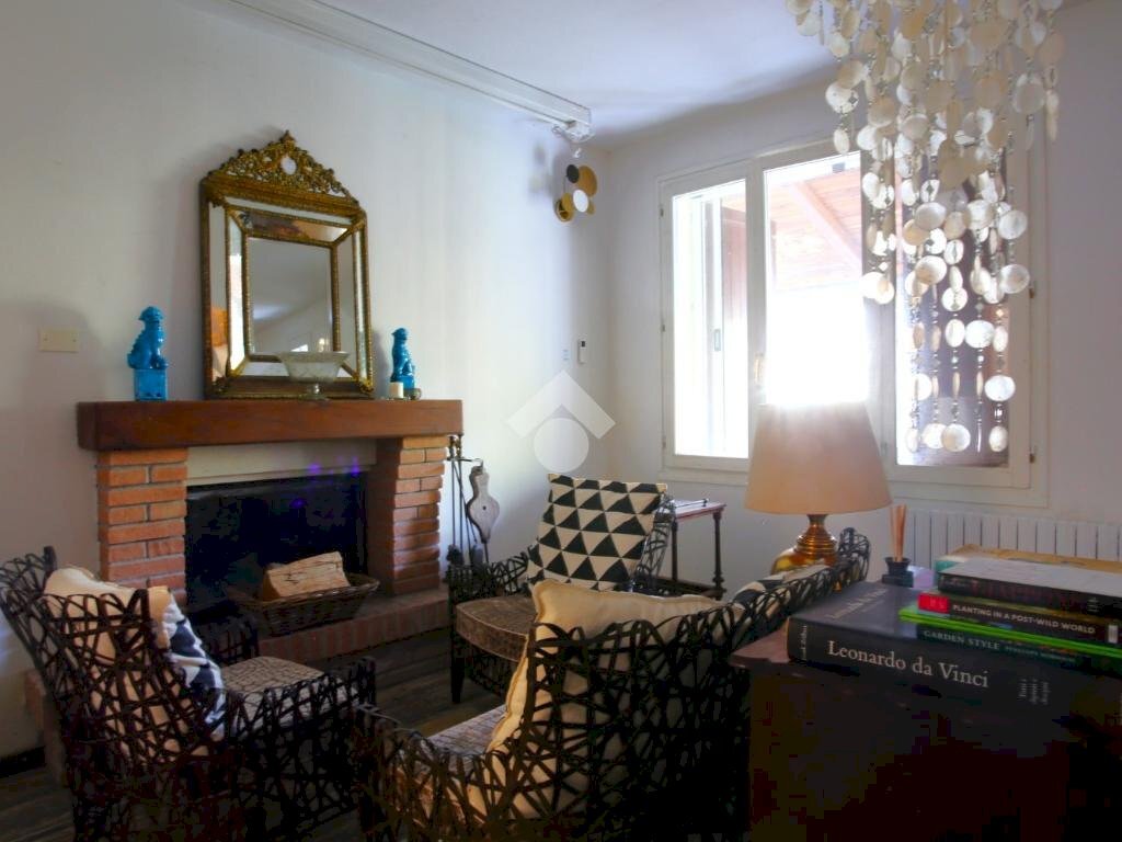 casa indipendente in vendita a Sala Bolognese in zona Bagno di Piano