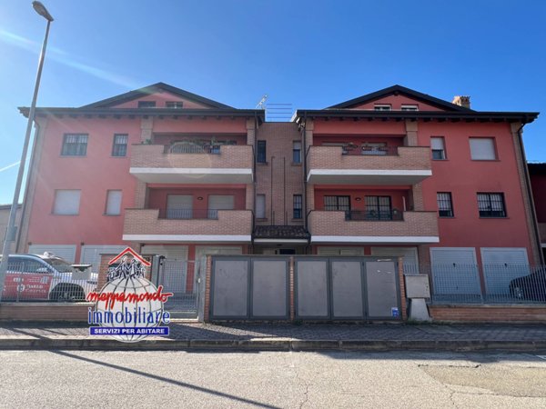 appartamento in vendita a Sala Bolognese in zona Padulle