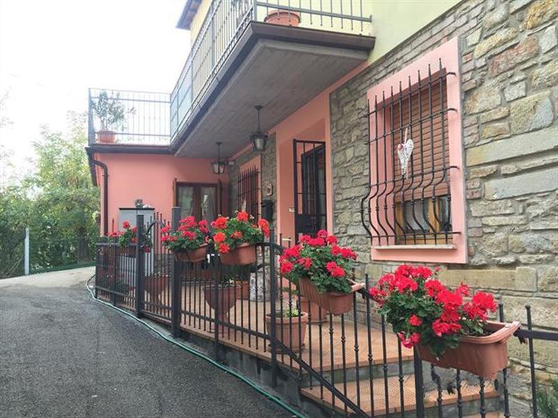 casa indipendente in vendita a San Benedetto Val di Sambro in zona Ripoli