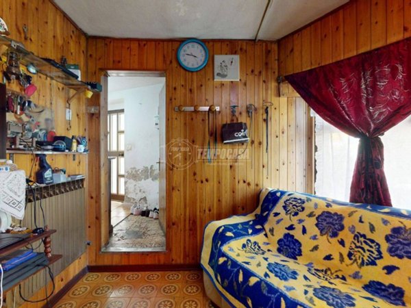 casa indipendente a San Benedetto Val di Sambro in zona Piano del Voglio