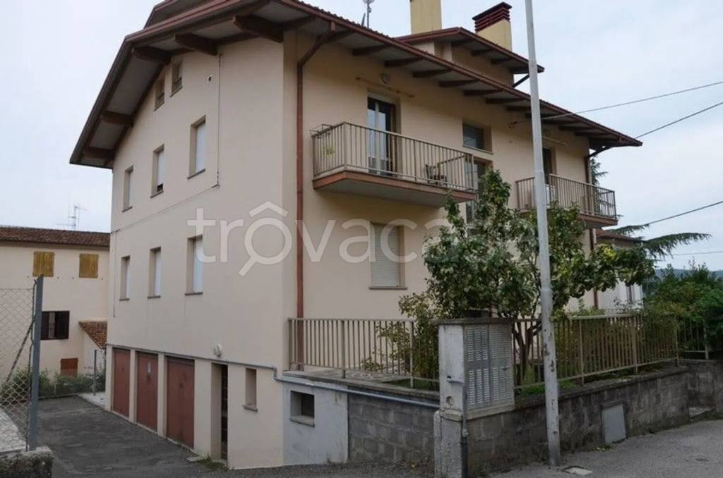appartamento in vendita a San Benedetto Val di Sambro in zona Ripoli