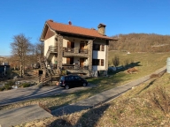 casa indipendente in vendita a San Benedetto Val di Sambro