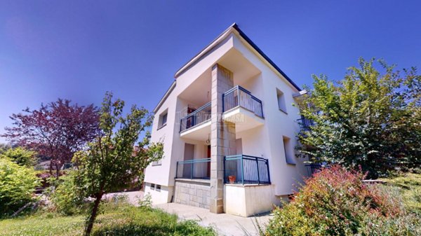 casa indipendente a San Benedetto Val di Sambro in zona Piano del Voglio