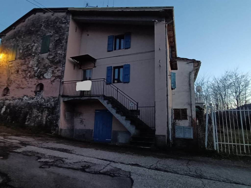 casa indipendente in vendita a San Benedetto Val di Sambro in zona Ripoli