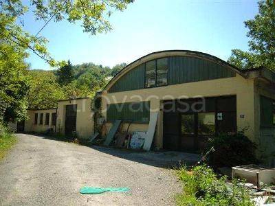 negozio in vendita a San Benedetto Val di Sambro