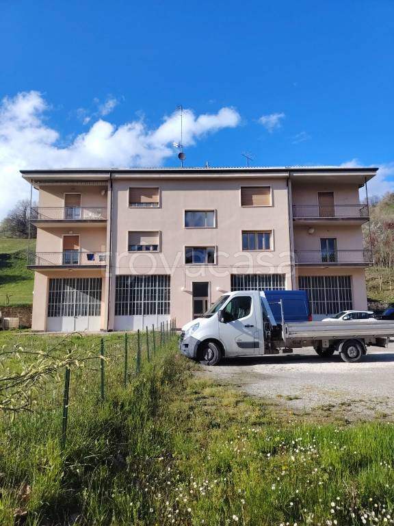 appartamento in vendita a San Benedetto Val di Sambro