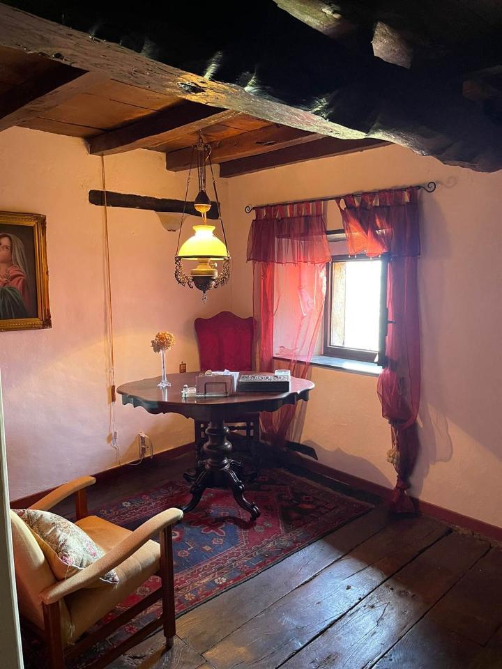 casa indipendente a San Benedetto Val di Sambro in zona Monte Fredente