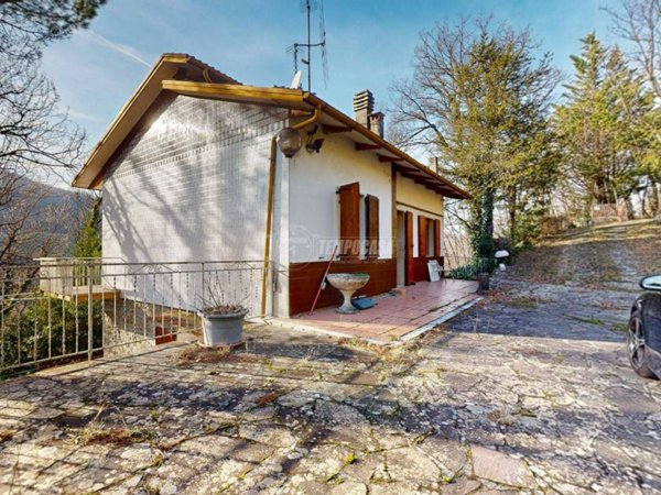 casa indipendente in vendita a San Benedetto Val di Sambro in zona Ripoli