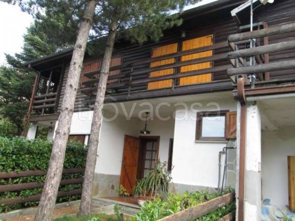 casa indipendente a San Benedetto Val di Sambro in zona Madonna dei Fornelli