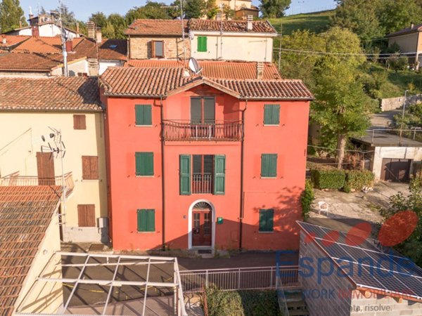 casa semindipendente in vendita a San Benedetto Val di Sambro