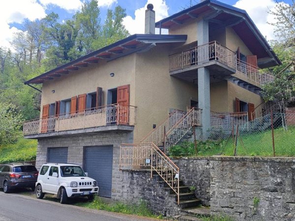 casa indipendente in vendita a San Benedetto Val di Sambro in zona Qualto