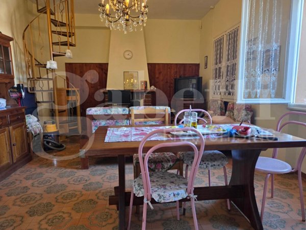 casa indipendente a San Benedetto Val di Sambro in zona Piano del Voglio