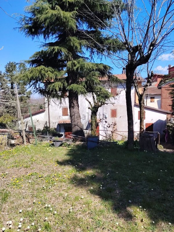casale in vendita a San Benedetto Val di Sambro in zona Madonna dei Fornelli