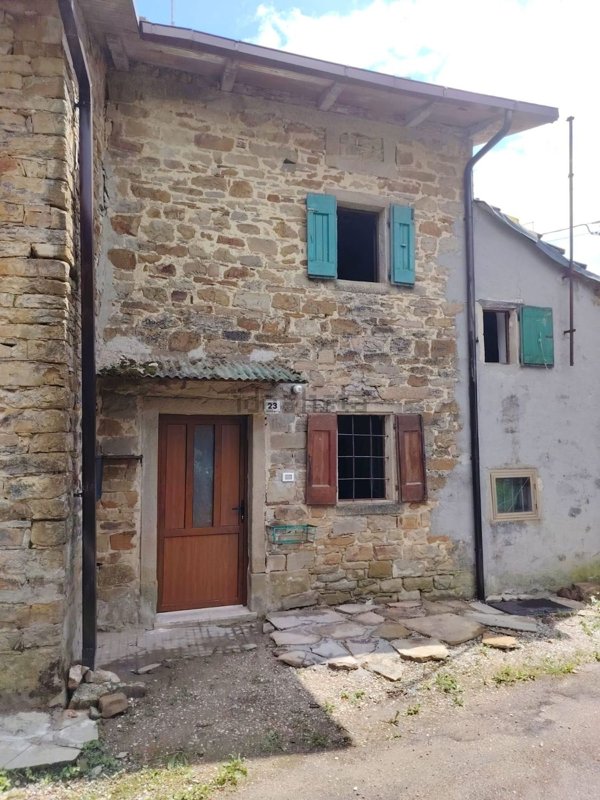 casa indipendente a San Benedetto Val di Sambro in zona Madonna dei Fornelli