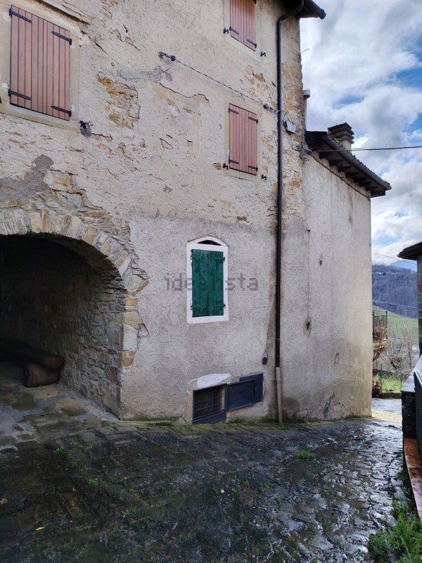 appartamento in vendita a San Benedetto Val di Sambro in zona Ripoli