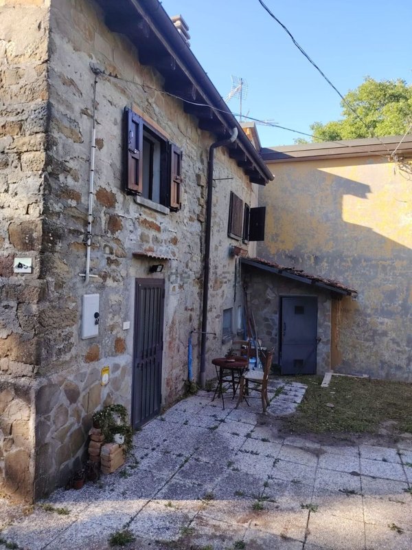 appartamento a San Benedetto Val di Sambro in zona Madonna dei Fornelli