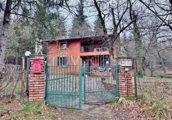 casa indipendente in vendita a San Benedetto Val di Sambro in zona Sant'Andrea