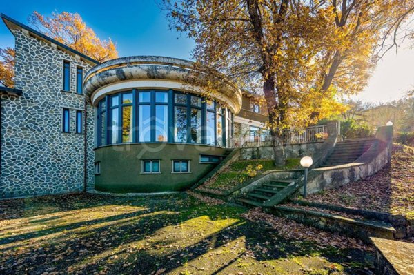 casa indipendente in vendita a San Benedetto Val di Sambro