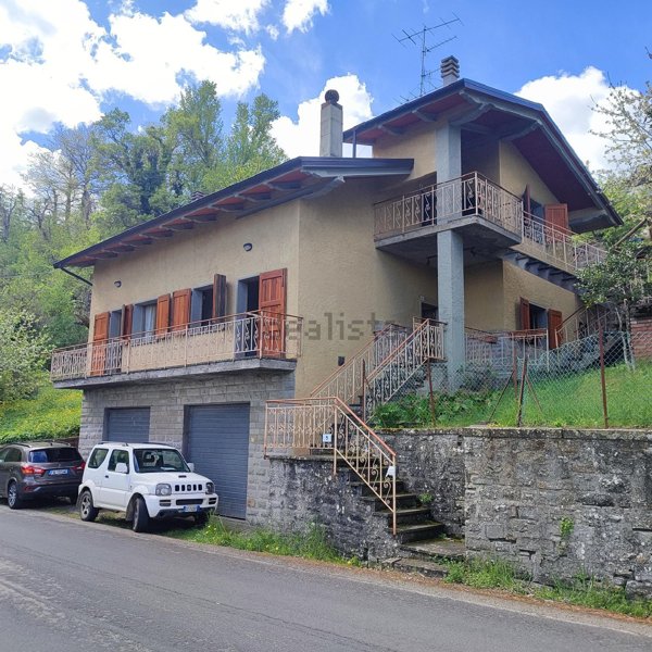 casa indipendente in vendita a San Benedetto Val di Sambro in zona Qualto