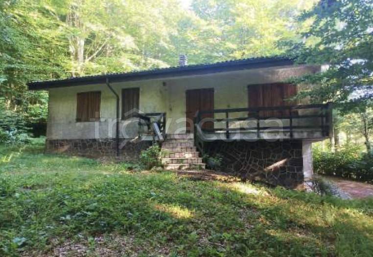 casa indipendente a San Benedetto Val di Sambro in zona Piano del Voglio