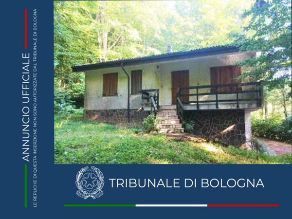 casa indipendente a San Benedetto Val di Sambro in zona Piano del Voglio