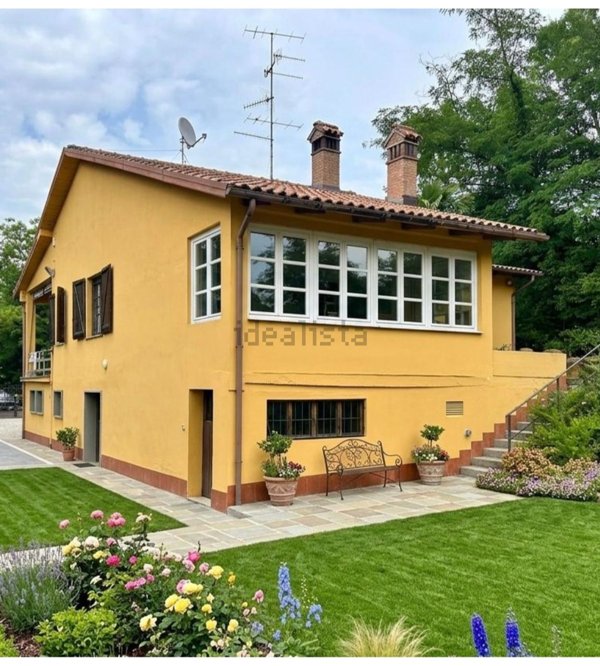 casa indipendente in vendita a San Benedetto Val di Sambro
