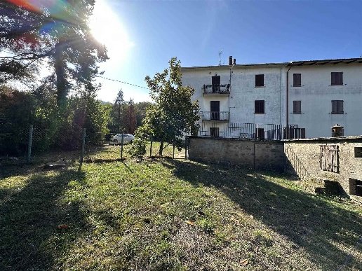 casa indipendente a San Benedetto Val di Sambro in zona Piano del Voglio