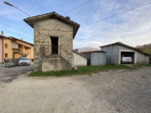 appartamento in vendita a San Benedetto Val di Sambro in zona Castel dell'Alpi