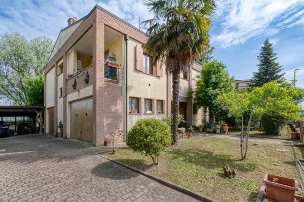 casa indipendente in vendita a San Giorgio di Piano in zona Cinquanta