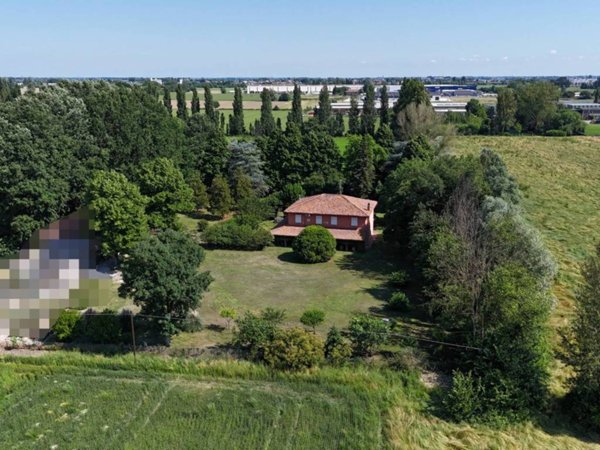 casa indipendente in vendita a San Giorgio di Piano in zona Stiatico