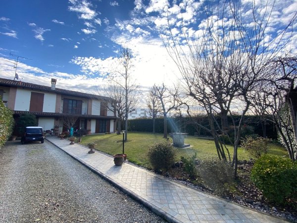casa indipendente in vendita a San Giorgio di Piano