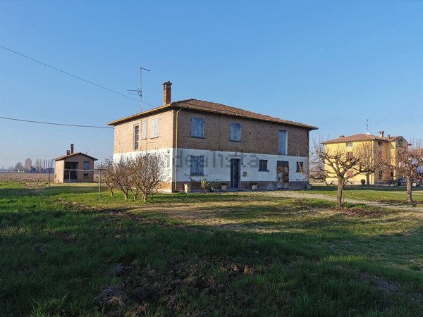 appartamento in vendita a San Giorgio di Piano in zona Gherghenzano