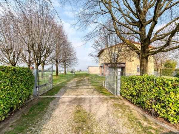 casa indipendente in vendita a San Giorgio di Piano