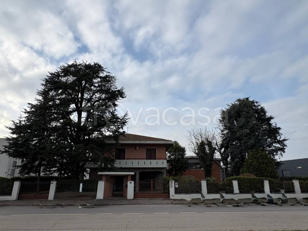 casa indipendente in vendita a San Giorgio di Piano in zona Stiatico