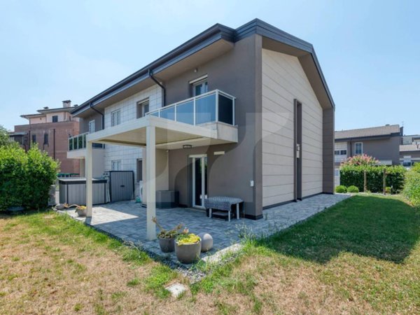 casa indipendente in vendita a San Giorgio di Piano